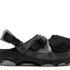 BEAMS x Classic All-Terrain Outdoor Clog “Grey Black” BEAMS x Classic All-Terrain Outdoor Clog “Grey Black”