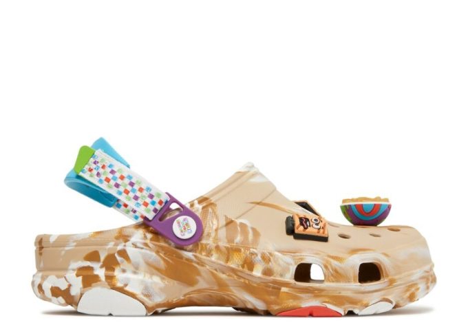 Cnnamon Toast Crunch x Classic All-Terrain Clog