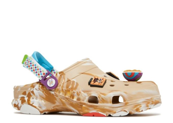 Cnnamon Toast Crunch x Classic All-Terrain Clog