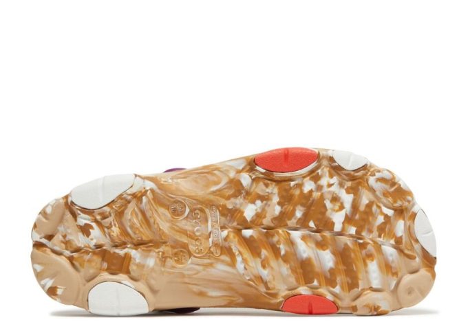 Cnnamon Toast Crunch x Classic All-Terrain Clog