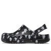 Crocs Baya εποχιακά εμπριμέ τσόκαρα “Black Daisy” 206230-0ZI