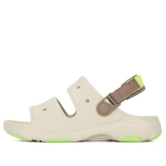 Σανδάλια παντός εδάφους Crocs Classic “Μπεζ” 207711-2Y3