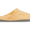 Crocs Classic Casual Thicken Stay Warm κίτρινες παντόφλες Unisex 203600-838