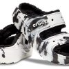 Crocs Classic Cozzzy Μαρμάρινα Σανδάλια “Black White” 207907