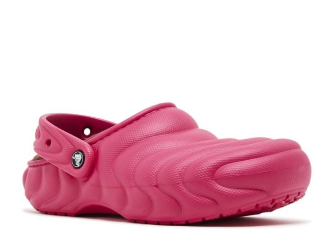 Crocs Classic Overpuff Clog “Dragon Fruit”