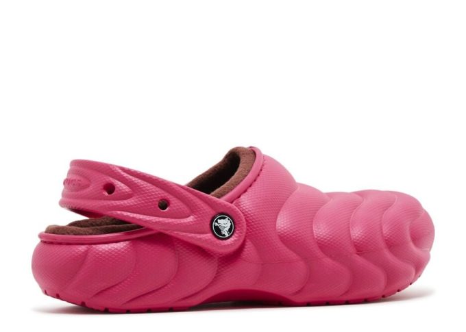 Crocs Classic Overpuff Clog “Dragon Fruit”