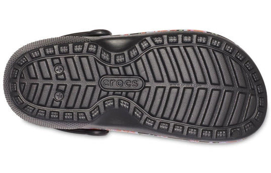 Crocs Classic Stay Warm Cozy Sports Unisex Μαύρα Κόκκινα Σανδάλια “Black Red” 205324-643 Crocs Classic Stay Warm Cozy Sports Unisex Μαύρα Κόκκινα Σανδάλια “Black Red” 205324-643