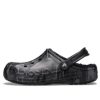 Crocs ανθεκτικά στη φθορά Cozy Sports Unisex γκρι σανδάλια 205975-938