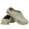 Crocs Echo Wave Clog “Moth” 210521-0LJ Crocs Echo Wave Clog “Moth” 210521-0LJ