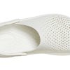 Σανδάλια παπουτσιών Crocs LiteRide Beige 204592-1CV Σανδάλια παπουτσιών Crocs LiteRide Beige 204592-1CV