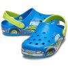 Αθλητικά μπλε πέδιλα Crocs (PS) με αστεία σχέδια με επίπεδη τακούνι 207074-4JL Αθλητικά μπλε πέδιλα Crocs (PS) με αστεία σχέδια με επίπεδη τακούνι 207074-4JL