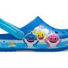 Crocs (PS) Funny Shark Small Crocs Outdoor Flat Heel Beach Sports Blue Sindals 206704-4JL