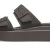 Crocs (WMNS) 2 λουριά Brooklyn “Brown” 208667-206