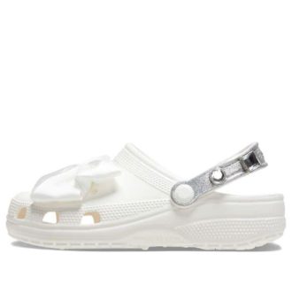 Crocs (WMNS) ASOS αποκλειστικά κλασικά τσόκαρα “Λευκό” 209913-100