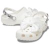 Crocs (WMNS) ASOS αποκλειστικά κλασικά τσόκαρα “Λευκό” 209913-100