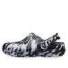 Crocs (WMNS) Classic Lined Clog Σανδάλια εξωτερικού χώρου “Marbled White Black” 207180-103
