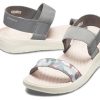 Crocs (WMNS) Literide γραφικά σανδάλια “Γκρι” 205375-0E9