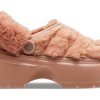 Crocs (WMNS) Stomp καπιτονέ τσόκαρα “Orange” 208938-2CC