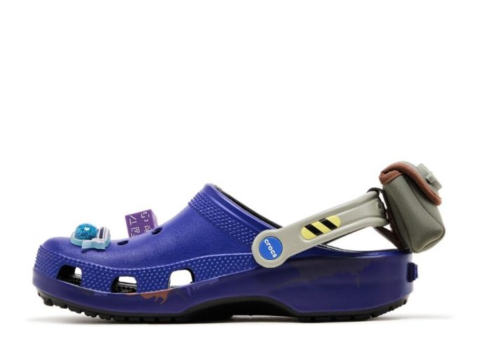 Fortnite x Classic Clog “Battle Bus” Fortnite x Classic Clog “Battle Bus”