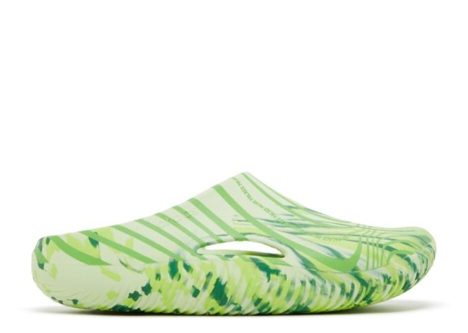 Palace x Mellow Slide “Celery” Palace x Mellow Slide “Celery”