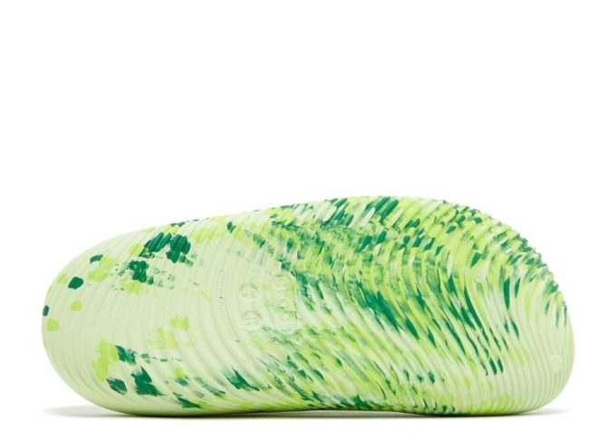 Palace x Mellow Slide “Celery” Palace x Mellow Slide “Celery”