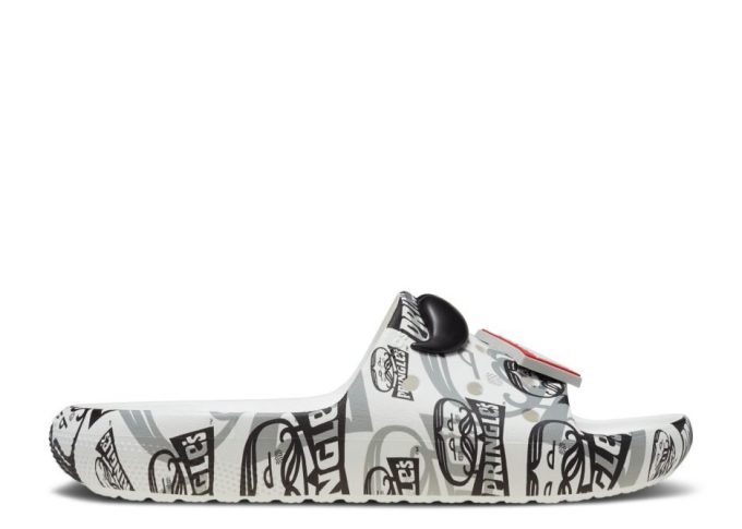 Pringles x Classic Slide V2 “Heritage Pringles Print” Pringles x Classic Slide V2 “Heritage Pringles Print”