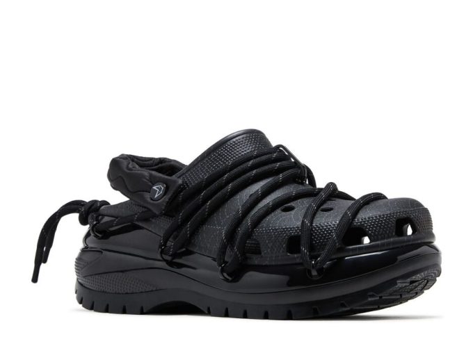 Rauw Alejandro x Mega Crush Clog “Black” Rauw Alejandro x Mega Crush Clog “Black”