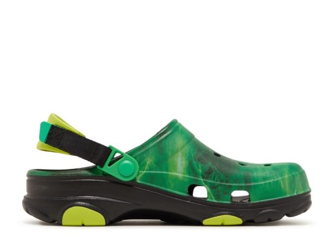 Ron English x All-Terrain Clog “Area 54 – Green Galaxy” Ron English x All-Terrain Clog “Area 54 – Green Galaxy”