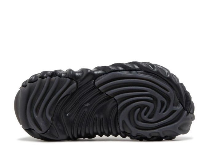 Salehe Bembury x Pollex Clog “Sasquatch” Salehe Bembury x Pollex Clog “Sasquatch”