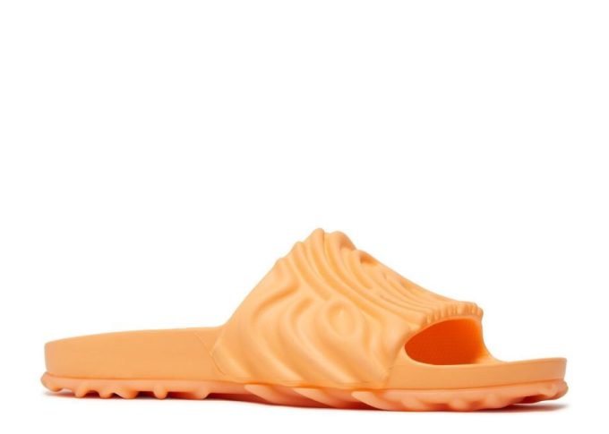 Salehe Bembury x Pollex Slide “Citrus Milk” Salehe Bembury x Pollex Slide “Citrus Milk”