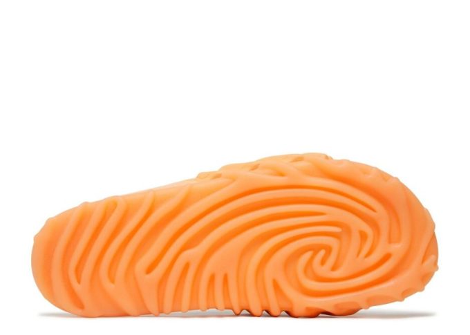 Salehe Bembury x Pollex Slide “Citrus Milk” Salehe Bembury x Pollex Slide “Citrus Milk”