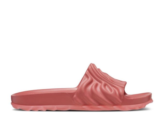 Salehe Bembury x Pollex Slide “Guppy” Salehe Bembury x Pollex Slide “Guppy”