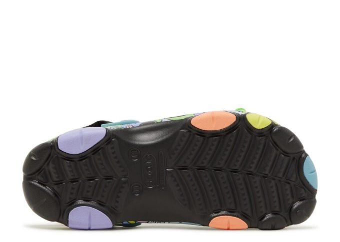 Steven Harrington x Classic All-Terrain Clog “Quickstrike” Steven Harrington x Classic All-Terrain Clog “Quickstrike”