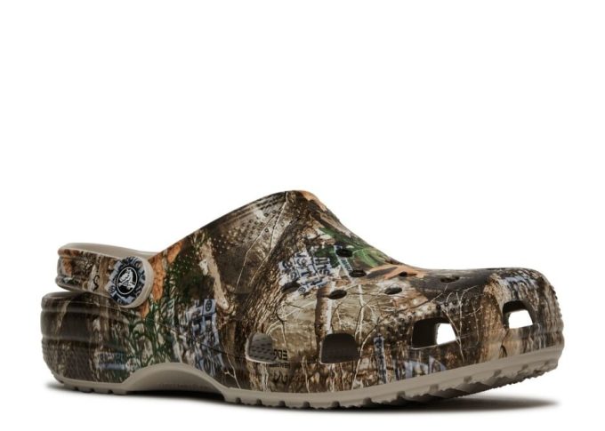 thisisneverthat x Realtree x Classic Clog “Edge Camo – Walnut” thisisneverthat x Realtree x Classic Clog “Edge Camo – Walnut”
